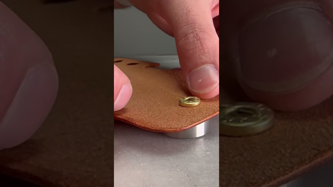 Setting Snaps | Leather hardware #leathertok #leathercraft #handmade #asmr #shorts #cardwallet