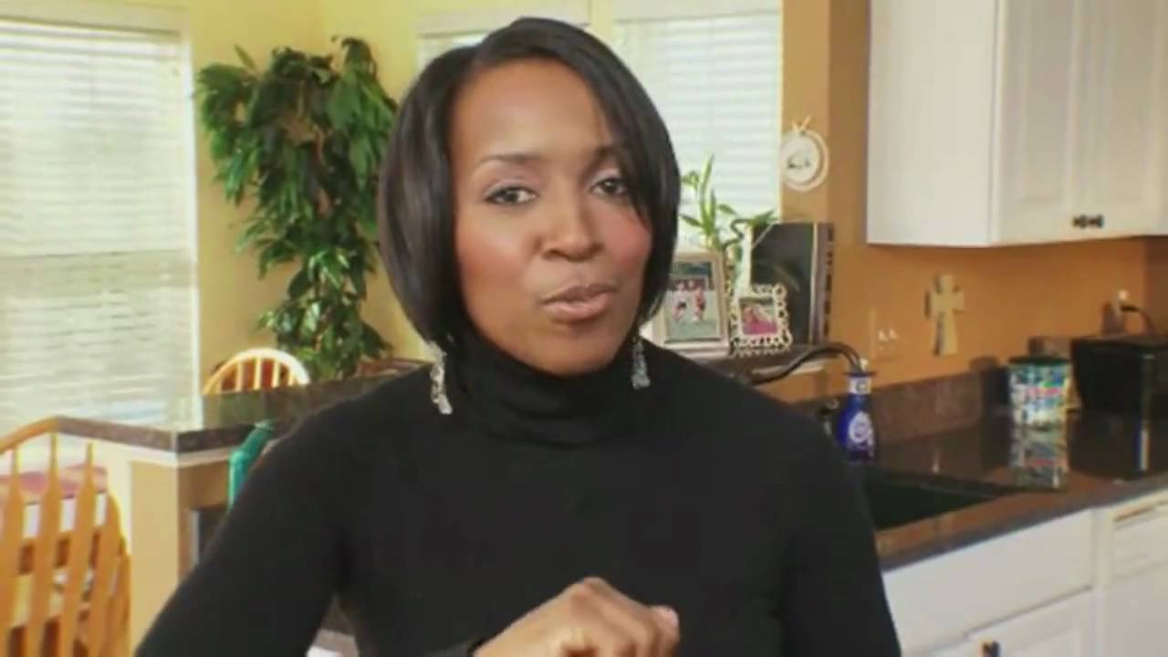 How to Make Homemade Vinaigrette Salad Dressing