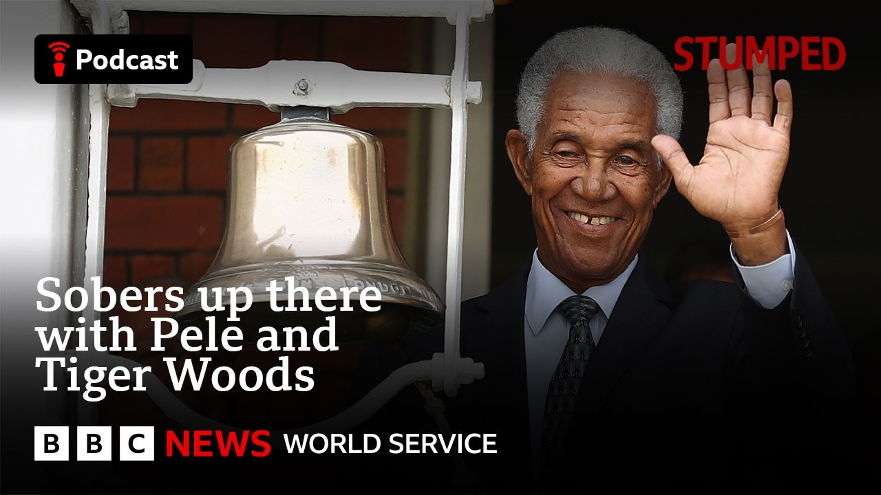 Sir Garfield Sobers stands alongside Pele, Jordan&nbsp;and Woods - Stumped podcast, BBC World Service