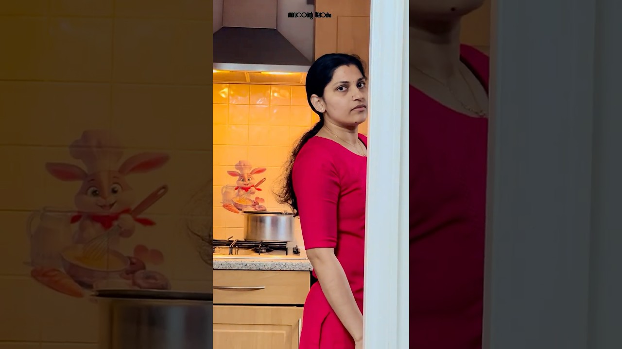 She knew everything 🤨 #malayalamcomedy #keralacouple #husbandwifefun #malayalam #familyfun #mallu