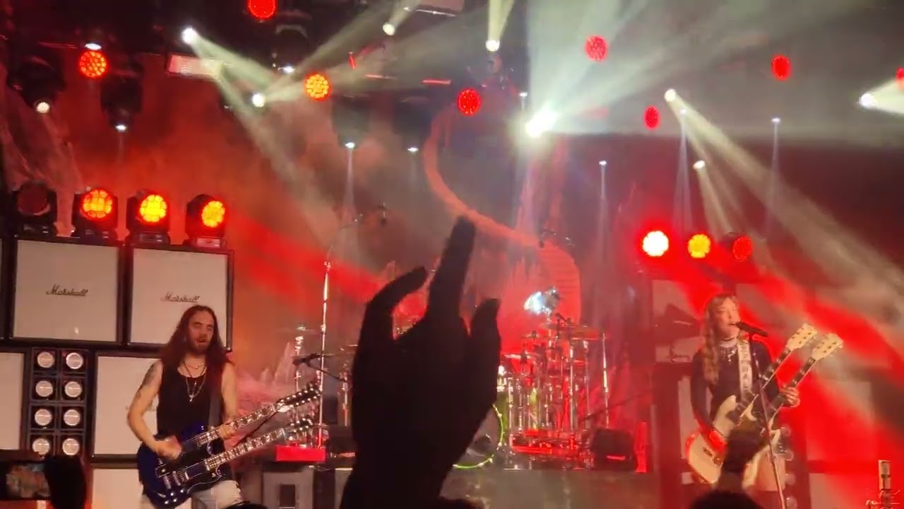 Halestorm- I Am The Fire (Live Madrid Sala Riviera 2025 BY VIEIRA)