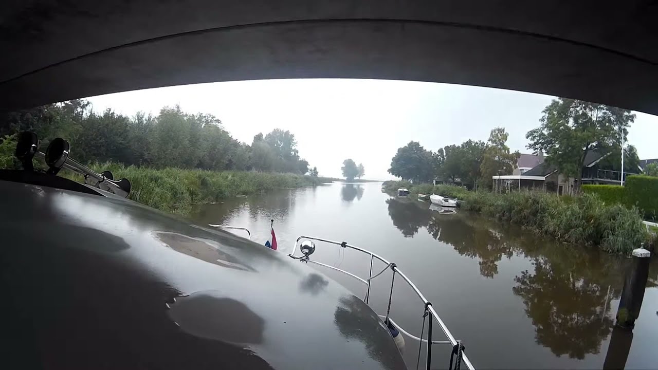 Mit dem Boot von Bolsward nach Franeker