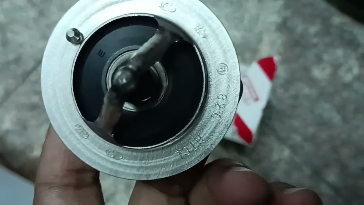 Thermostat Hilux pickup Model 2016 Engine 2GDFTV