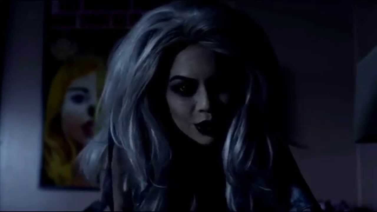 Pretty Little Liars - ChristmAs CRACK