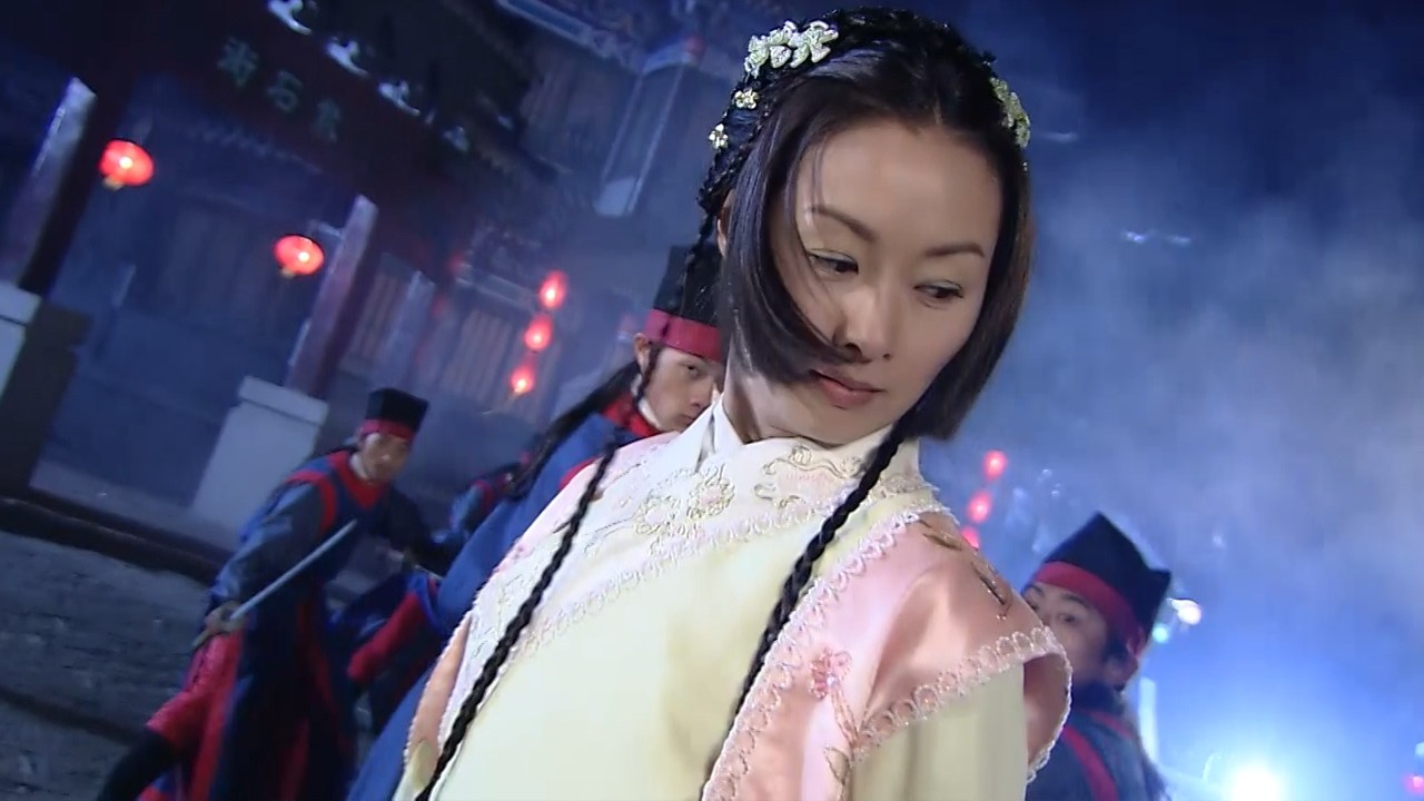 刁蛮女侠不知天高地厚，硬闯开封府，展昭一看傻眼：这是我亲妹！#movie #drama#武俠 #動作