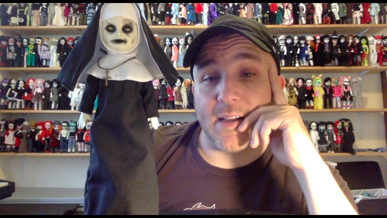 Living Dead Dolls Presents: The Nun Valak Review