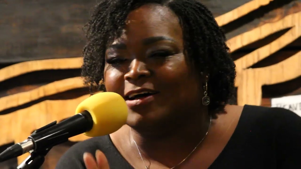 Shemekia Copeland performs 