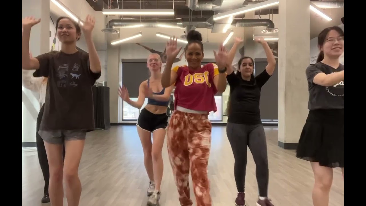 ☀️ “Cruel Summer” (Dance-Along with Adrianne AH & my beautiful USC Swifties) ☀️