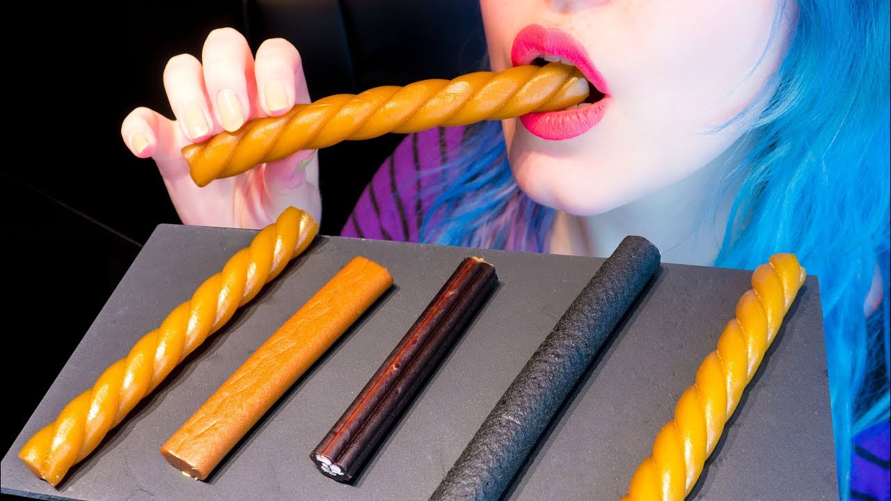ASMR: Chewy Caramel Sticks + Mint & Raspberry Licorice ~ Relaxing Eating Sounds [No Talking|V] 😻