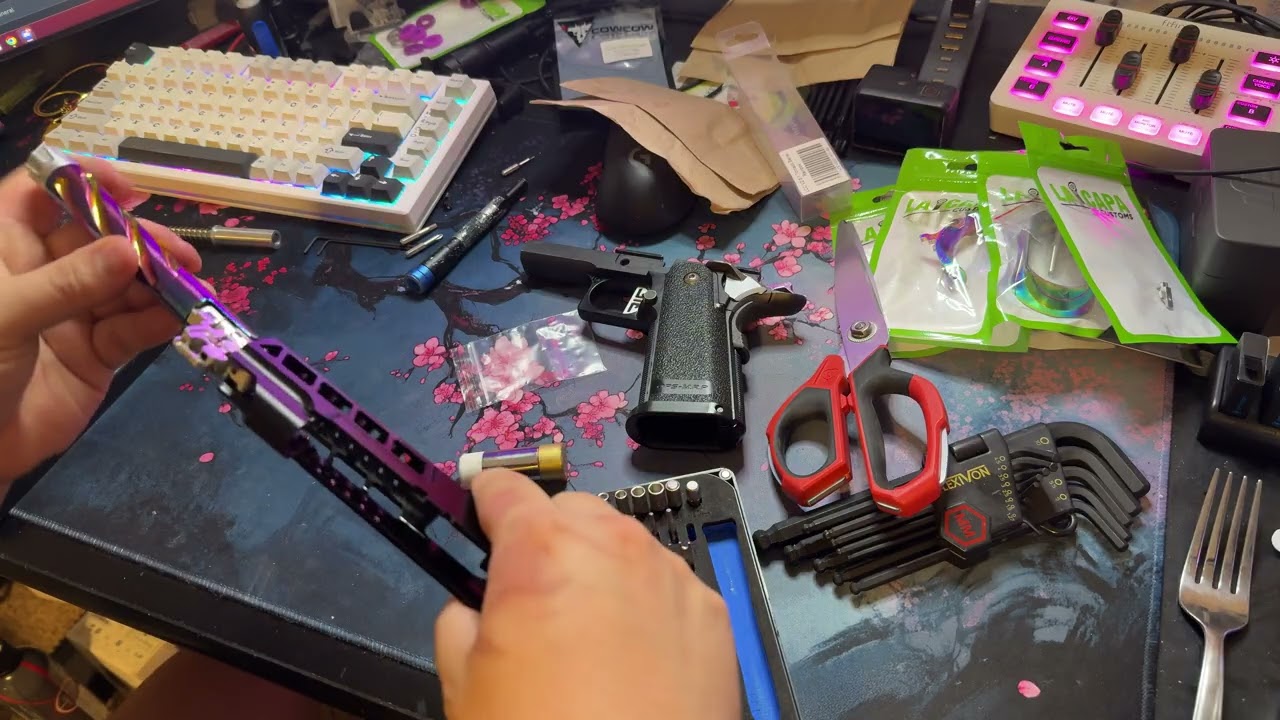 Tokyo Marui LACapa/Airsoft Masterpiece Hicapa Build (Part 2/3)