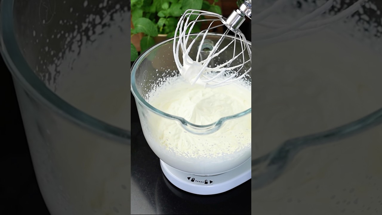 🍰 Idealna bita śmietana do tortu &ndash; krok po kroku 👩&zwj;🍳#orchideli #przepis #baking #tort