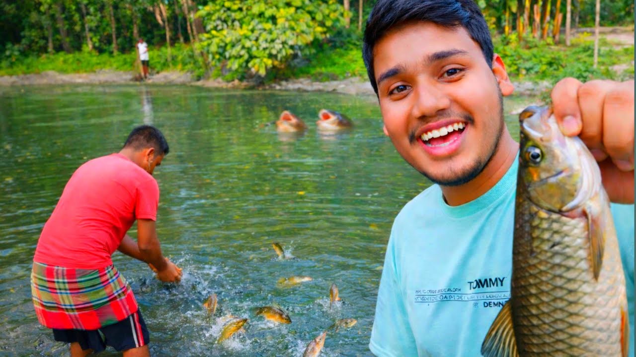 পুকুরের মাছ ধরা মানেই আনন্দ 😄🐟 | Village Fishing Fun | Bangla Village Vlog