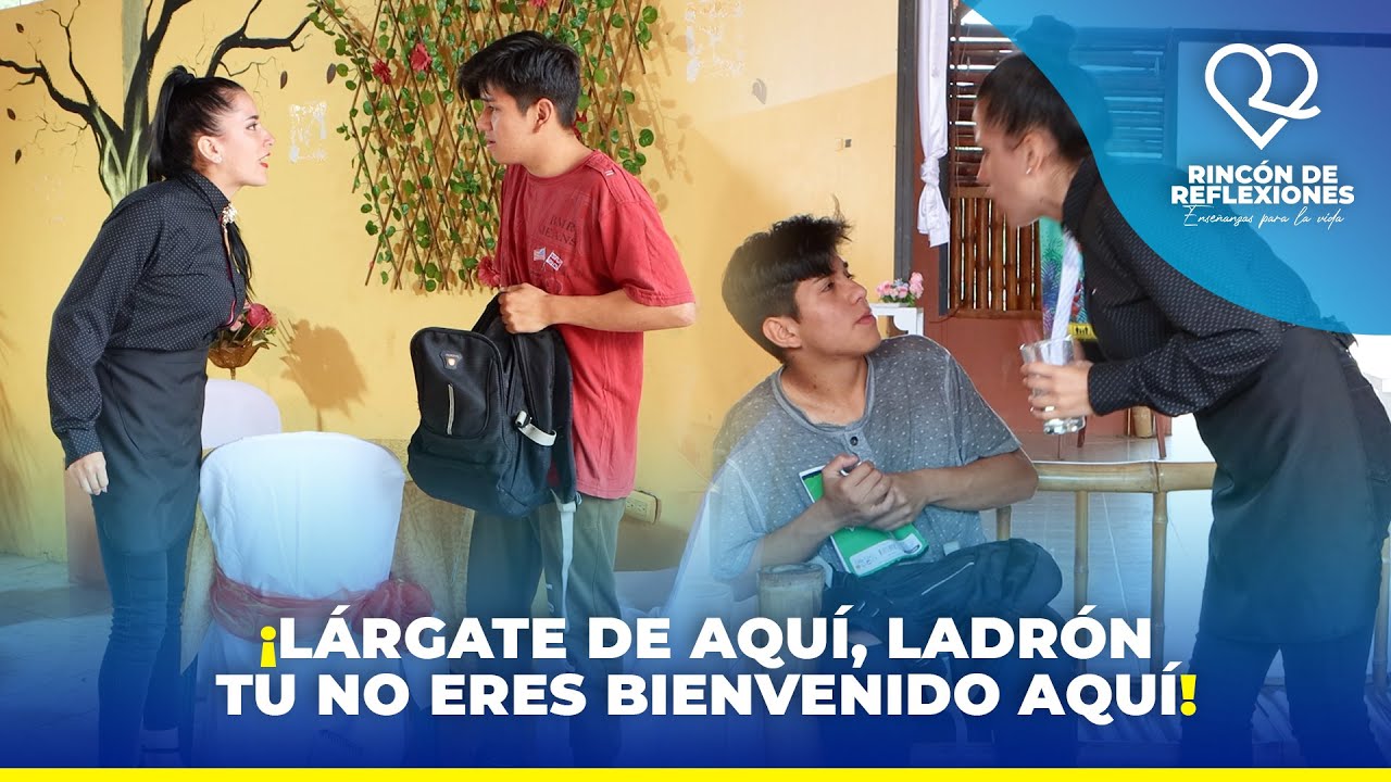Lo humillaron porque iba hacer sus tareas en un restaurant, nunca imaginaron que pasaría esto.