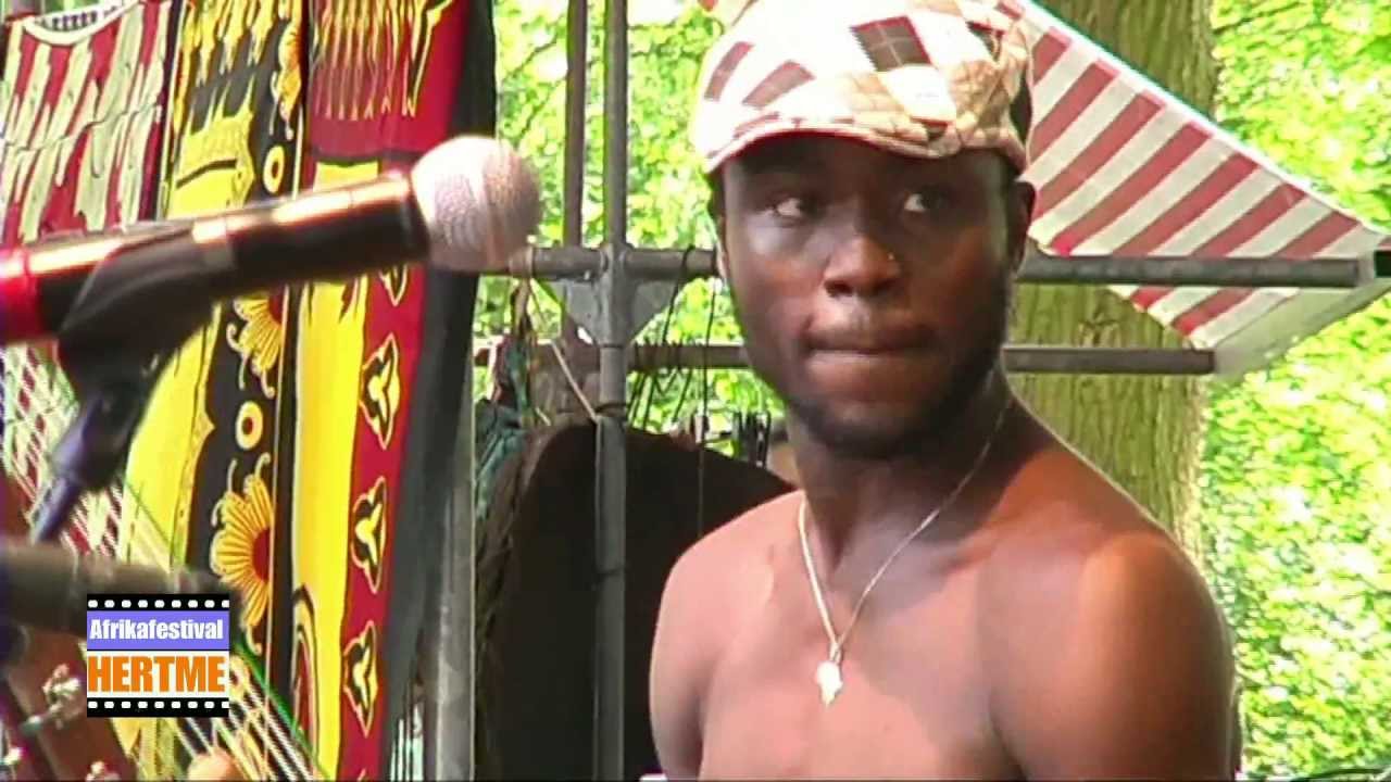 Ba Cissoko - Wawata - LIVE at Afrikafestival Hertme 2010