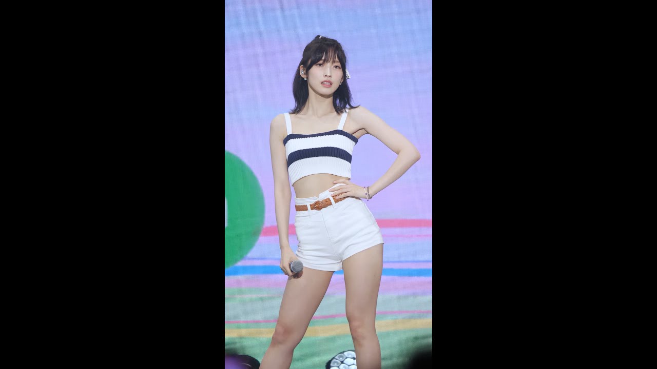[4K60P]220717 시즌 썸머콘 오마이걸(OH MY GIRL) 아린 - Dun Dun Dance 직캠