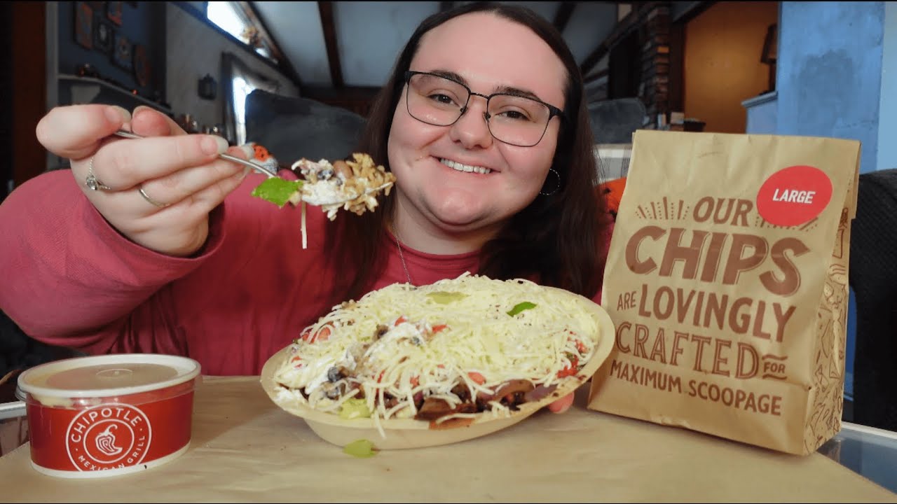 Chipotle MUKBANG | NEW Smoked Brisket Burrito Bowl, Chips & Queso