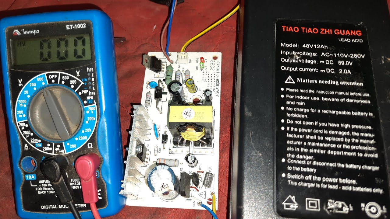 CARREGADOR DE BICICLETA ELÉTRICA LIGA PISCA O LED MAS NÃO CARREGA, (RESOLVIDO)