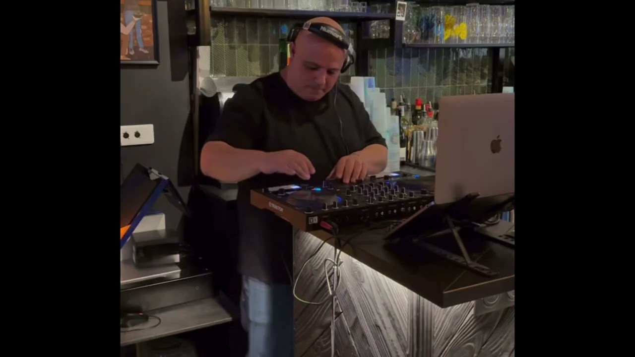 Dj Davide Marsico On The Mix LIVE Part 1