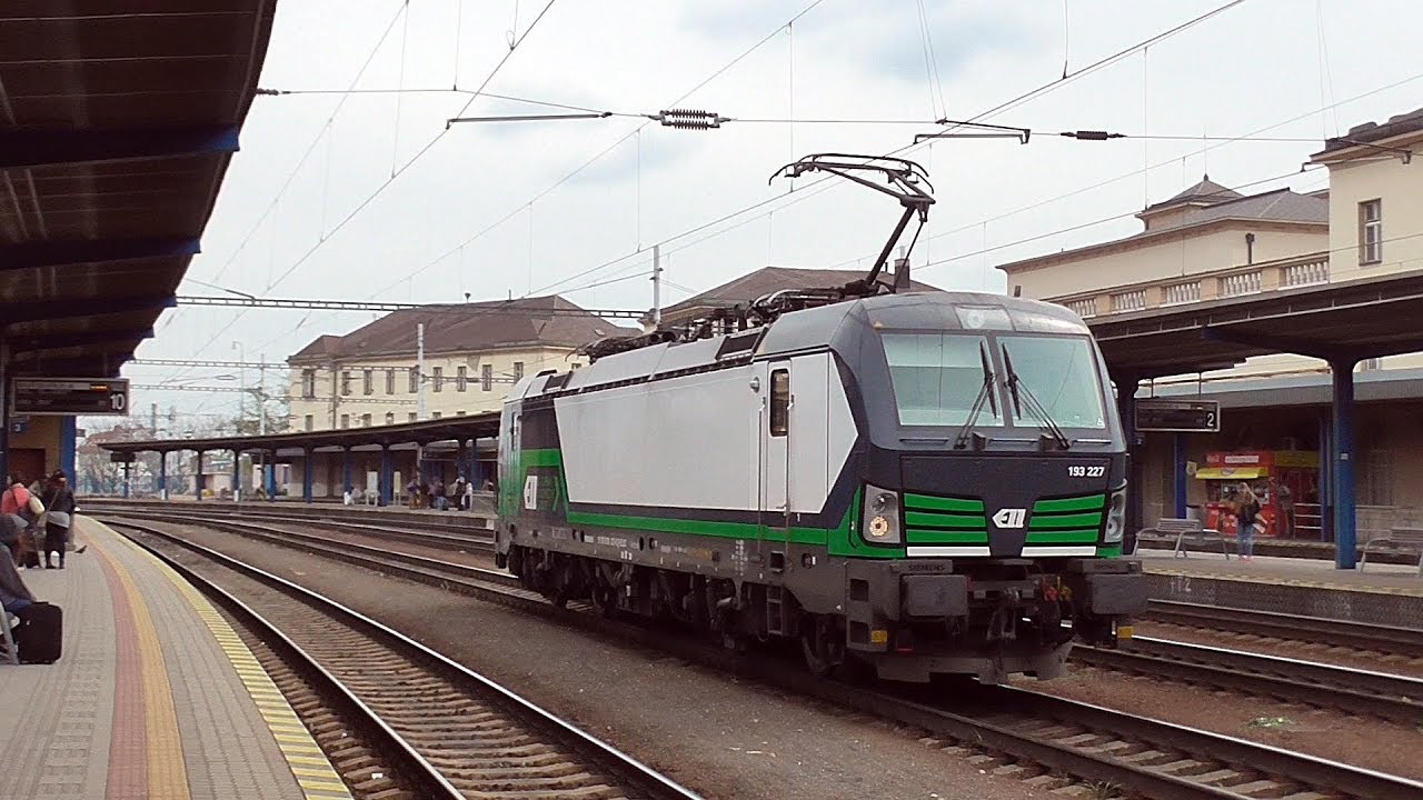 Bratislava hlavná stanica - sok Vectron, még több szél
