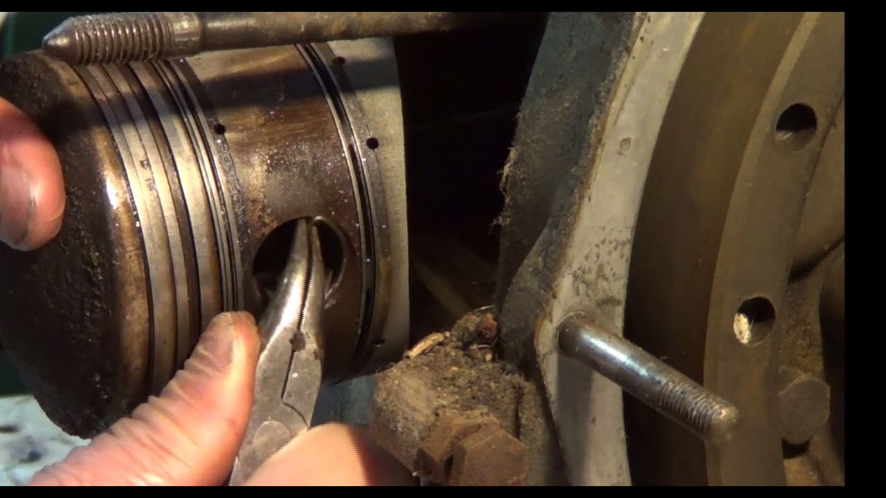 Panhard Dyna Z1 1955 : révision moteur (2) : démontage du moteur