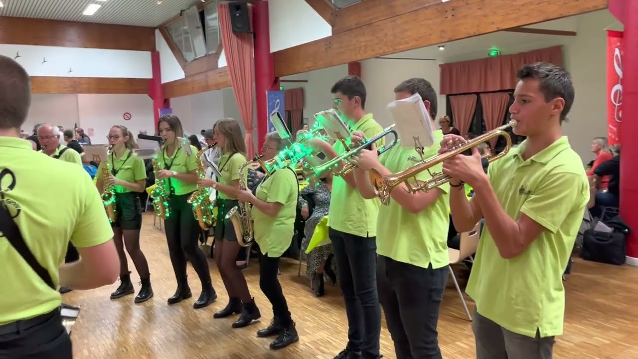 La Java de Broadway - Fanfare de Saint Genou