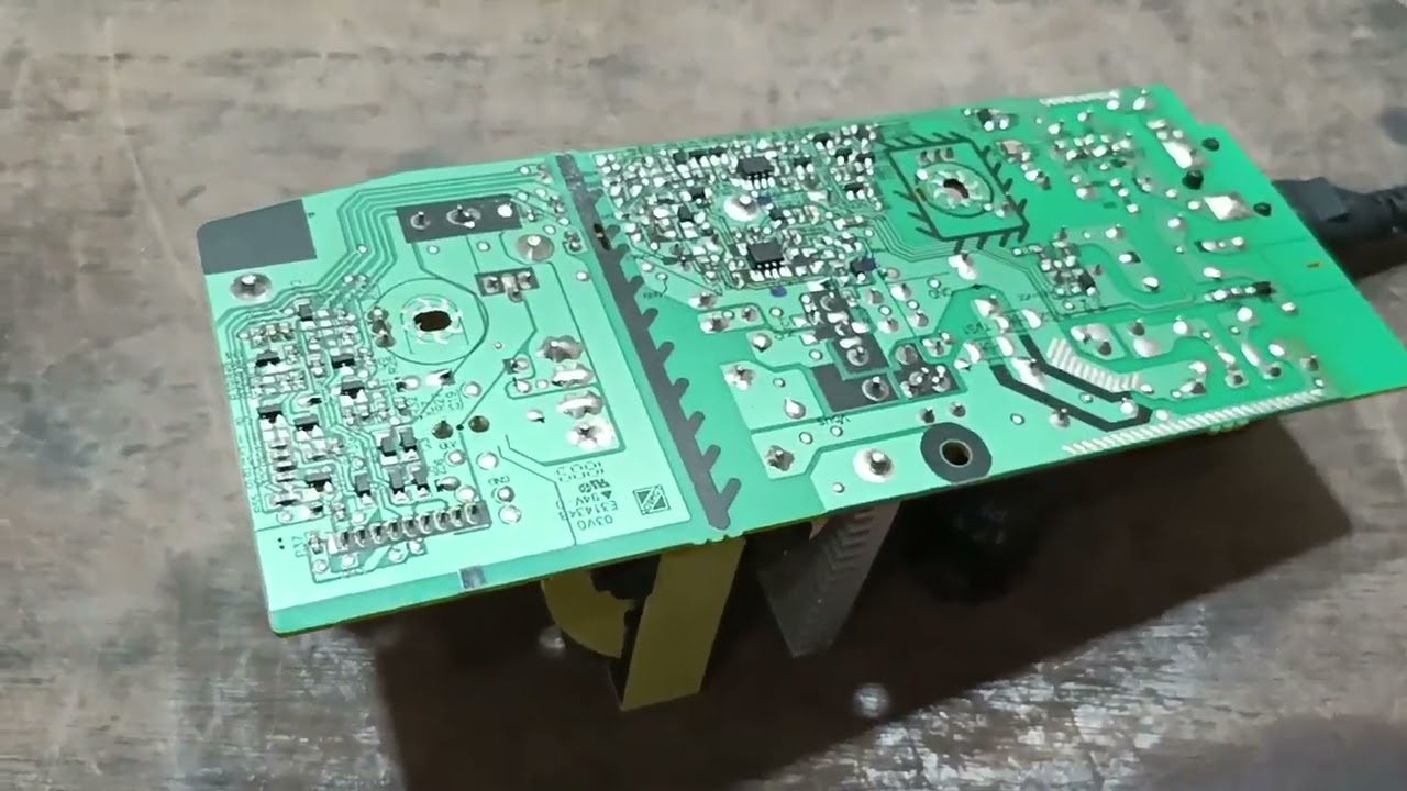 som Panasonic  SA-AKX-220 não liga ( defeito fonte ) resolvido