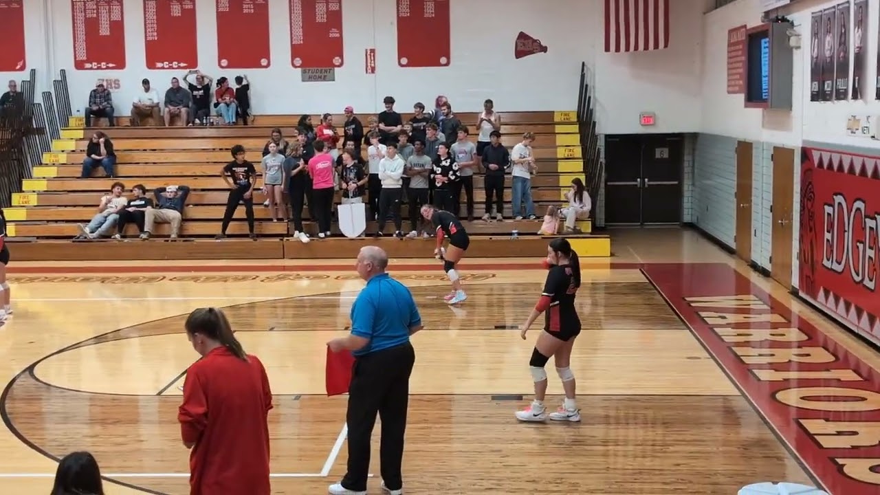 2025-10-20 Varsity Volleyball - Salem vs. Edgewood - Set 4