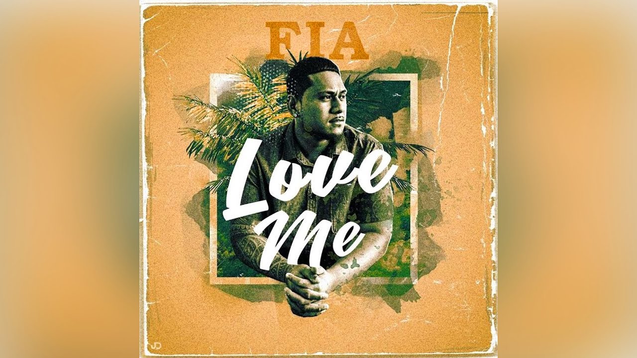 Fia - Love Me