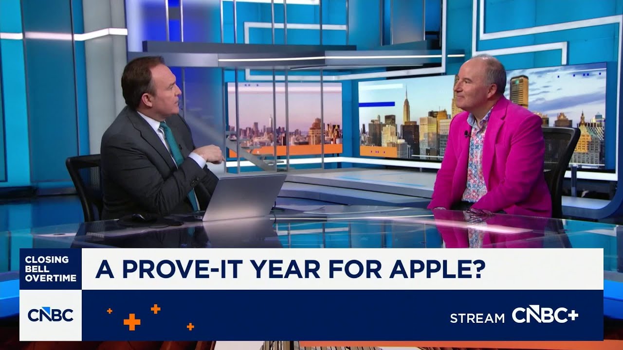 Apple needs to partner with Google in AI arms race, says Wedbush's Dan Ives