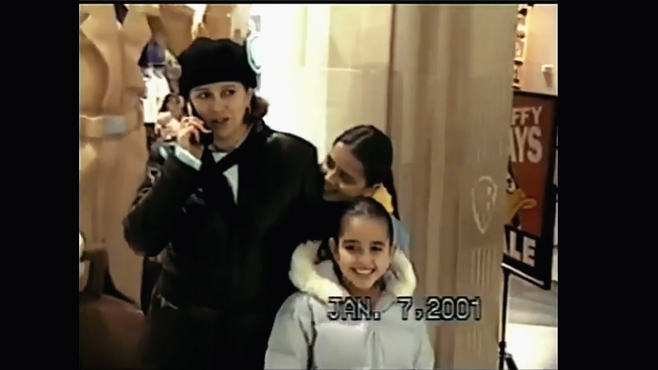 January 2001 | Shopping In The Mall | World Trade Center