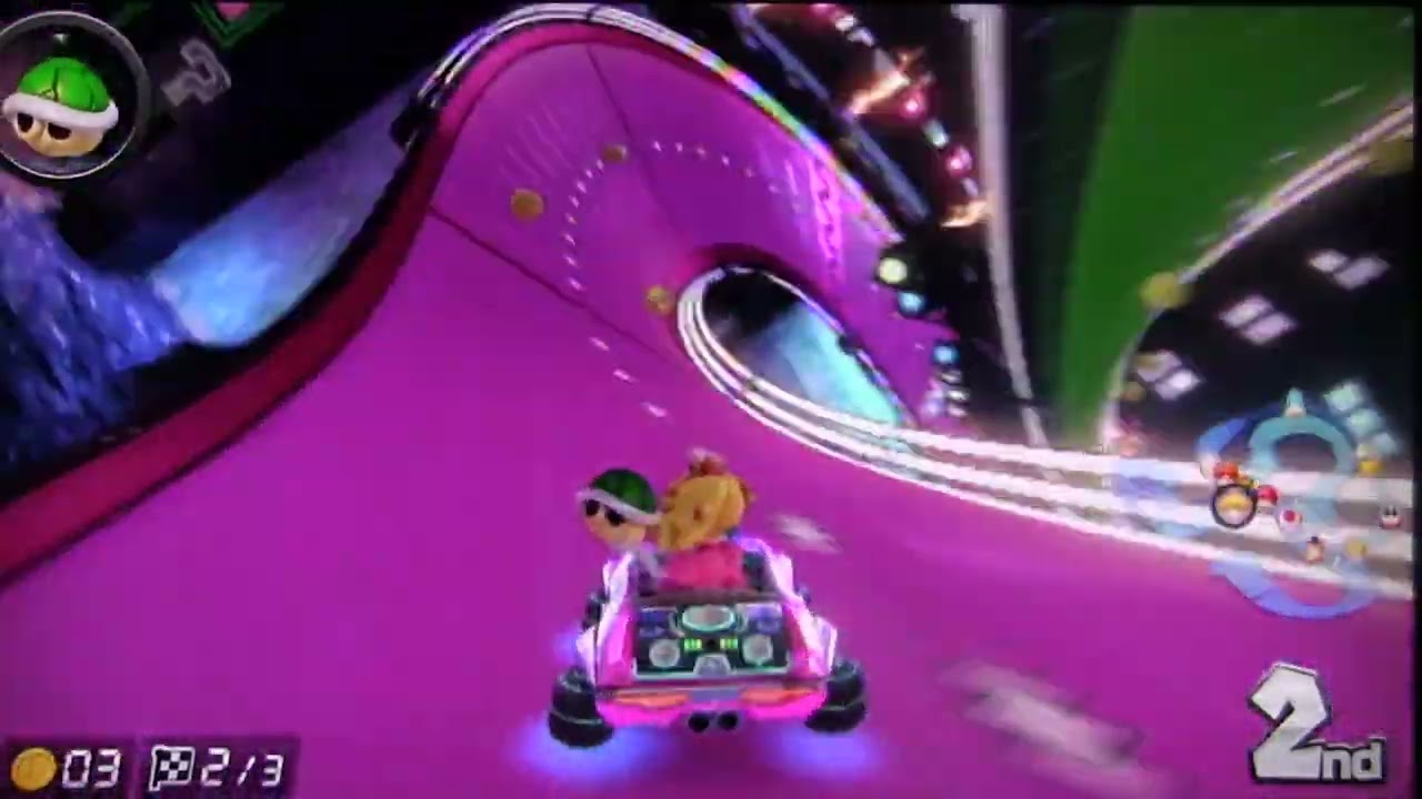 Mario Kart 8 Deluxe – Star Cup: Electrodrome (Peach | Woofer Pink | Wide Tires)