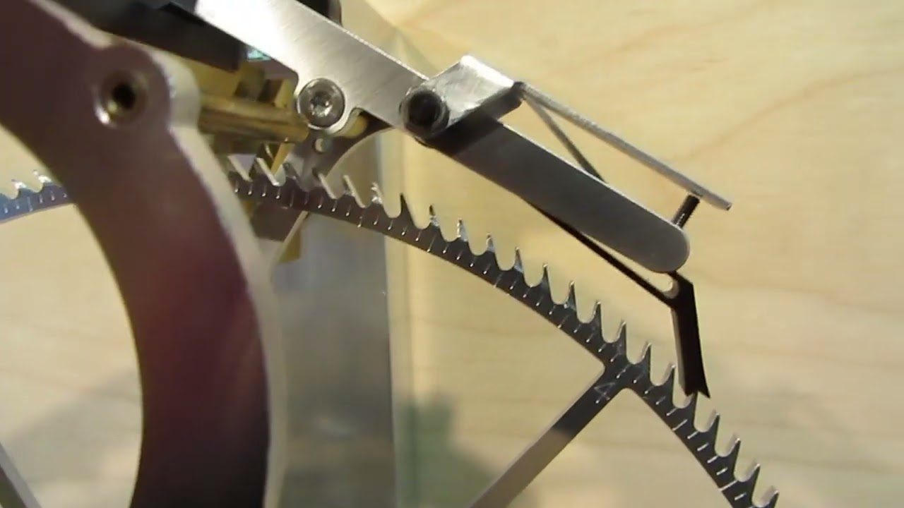 Grash&uuml;pfer-Hemmung (Grasshopper Escapement) mit 3,1&deg; Pendelamplitude
