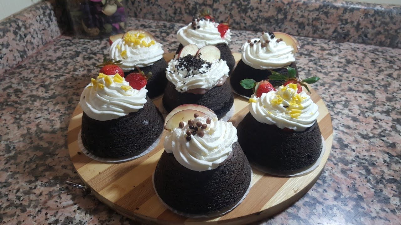 طورطات بكريمة الفواكه وكريمة شونتي