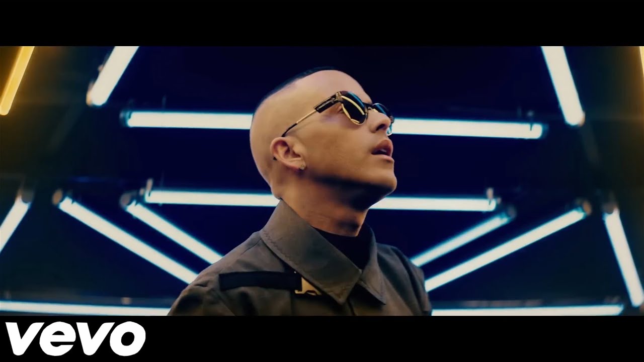 Wisin & Yandel - Mentiras (Video Music)