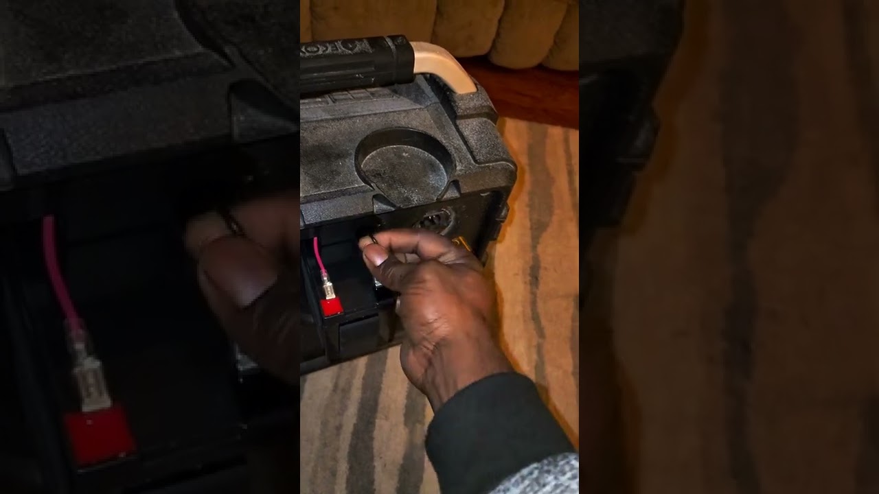 How to replace the battery on an EcoXgear EcoTrek Speaker
