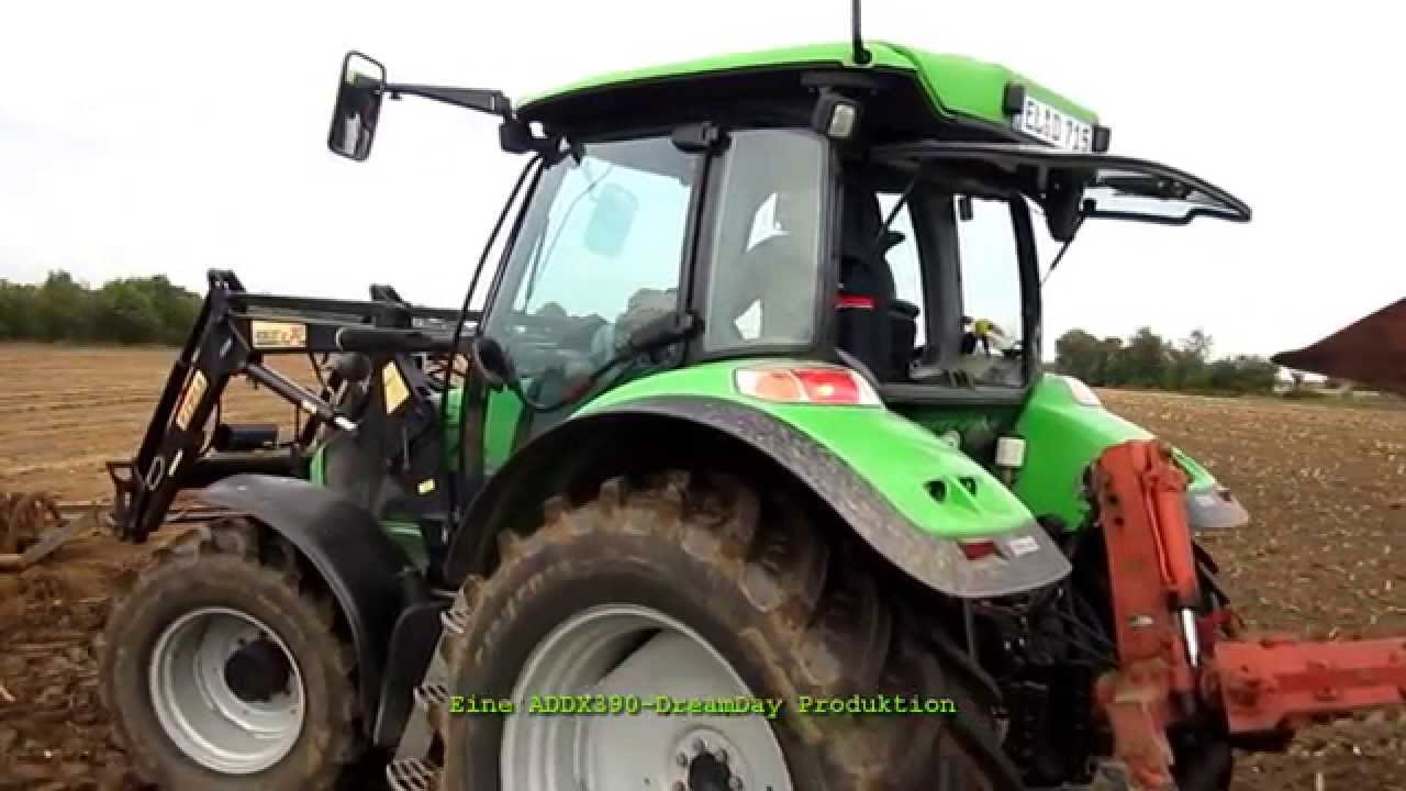 Deutz Agrotron K120 beim Pflügen mit Niemeyer Vollymat 1503
