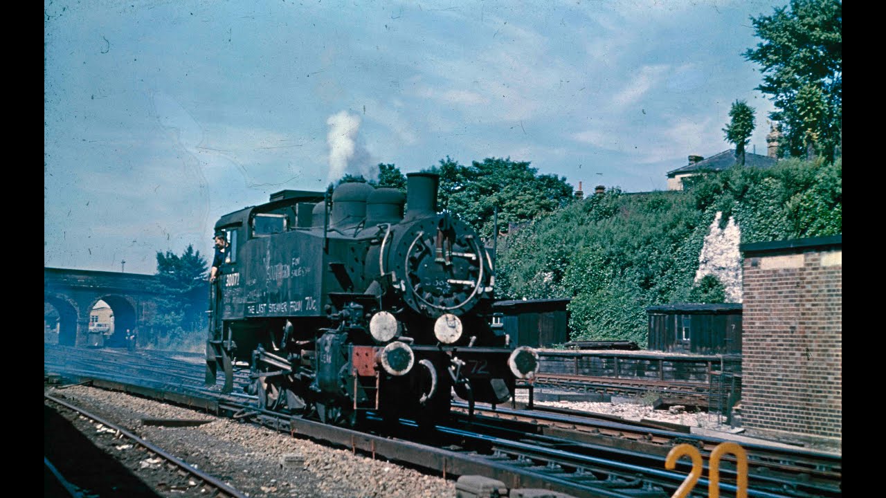 Dave Salmon a Man and his Camera Part1 - Railways - Guildford 1966 - 1967