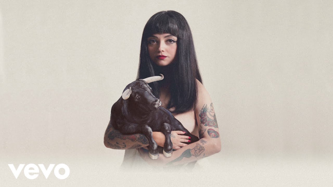 Mon Laferte - Calaveras (Lyric Video)