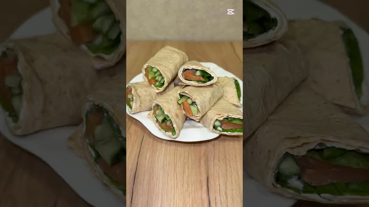 Ролл из лаваша с лососем