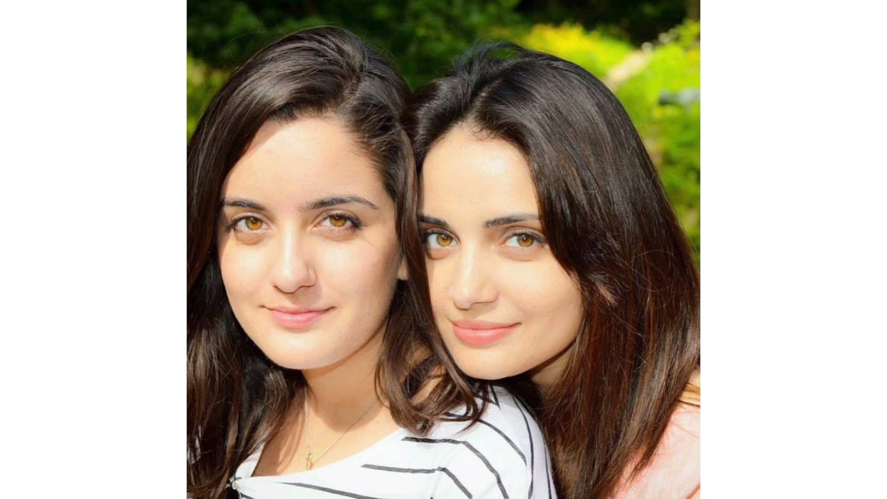 Pakist&aacute;ni Celebrities with their Twin Siblings