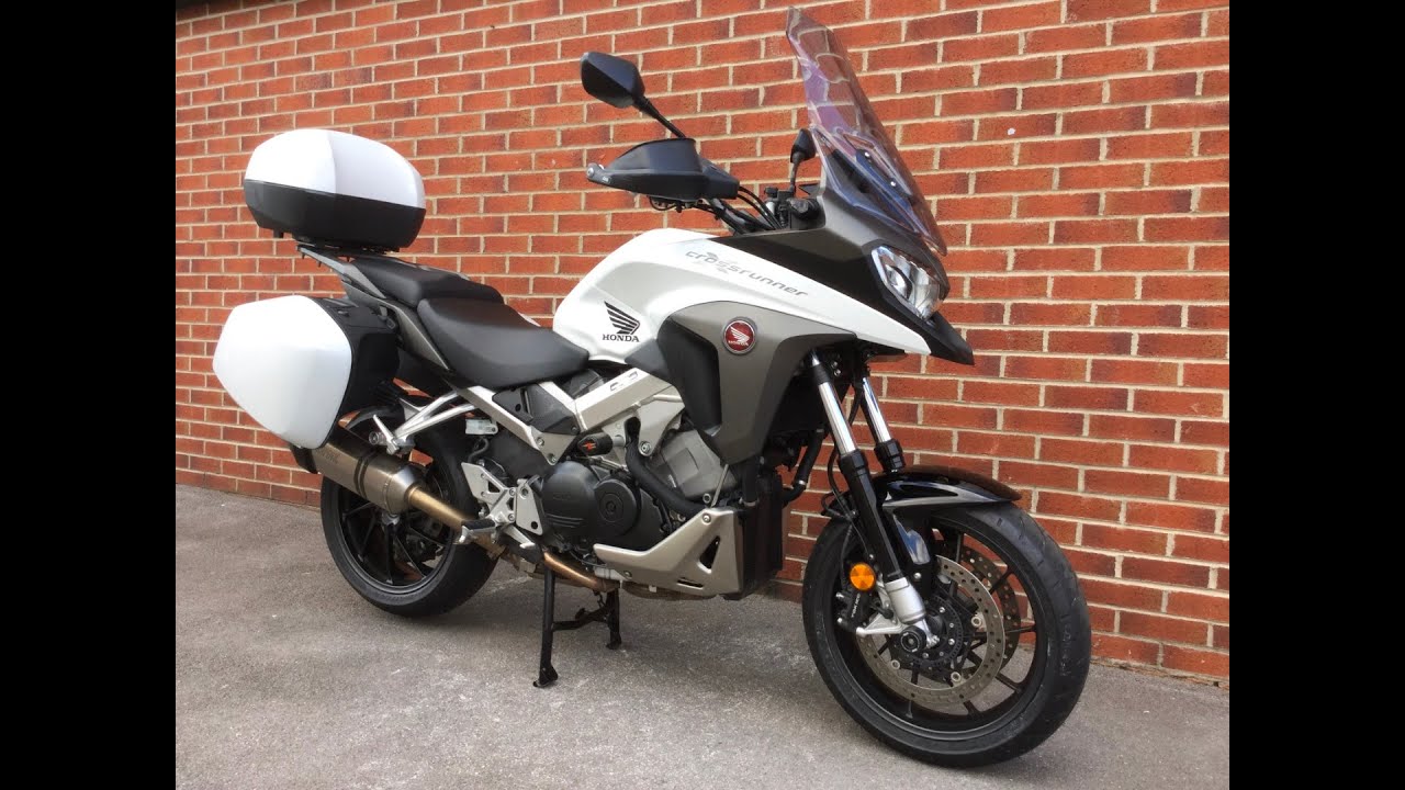 2016 Honda VFR 800 X-F Crossrunner. Walkaround with engine sound. 8000 miles. For Sale.