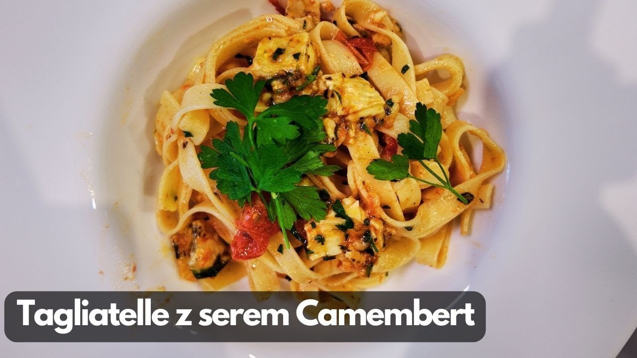 Tagliatelle z CAMEMBERTEM i pomidorkami Cherry