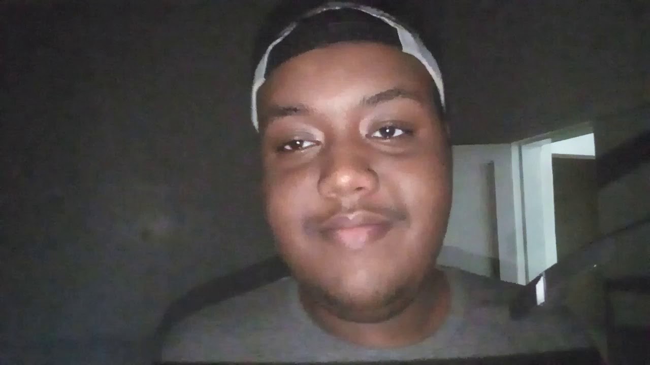 Fast ASMR triggers with countdown from 100 in ARABIC