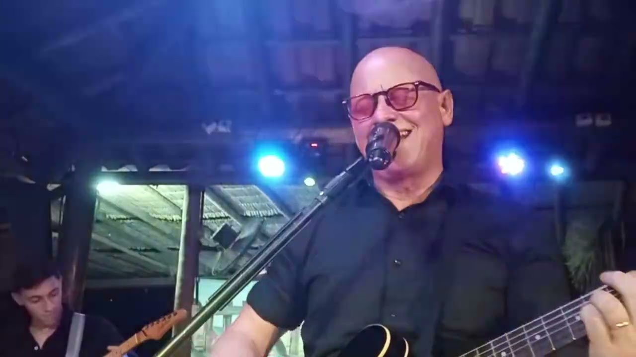 A Sua Maneira-Ronan Batera (Banda Palco Retrô) 