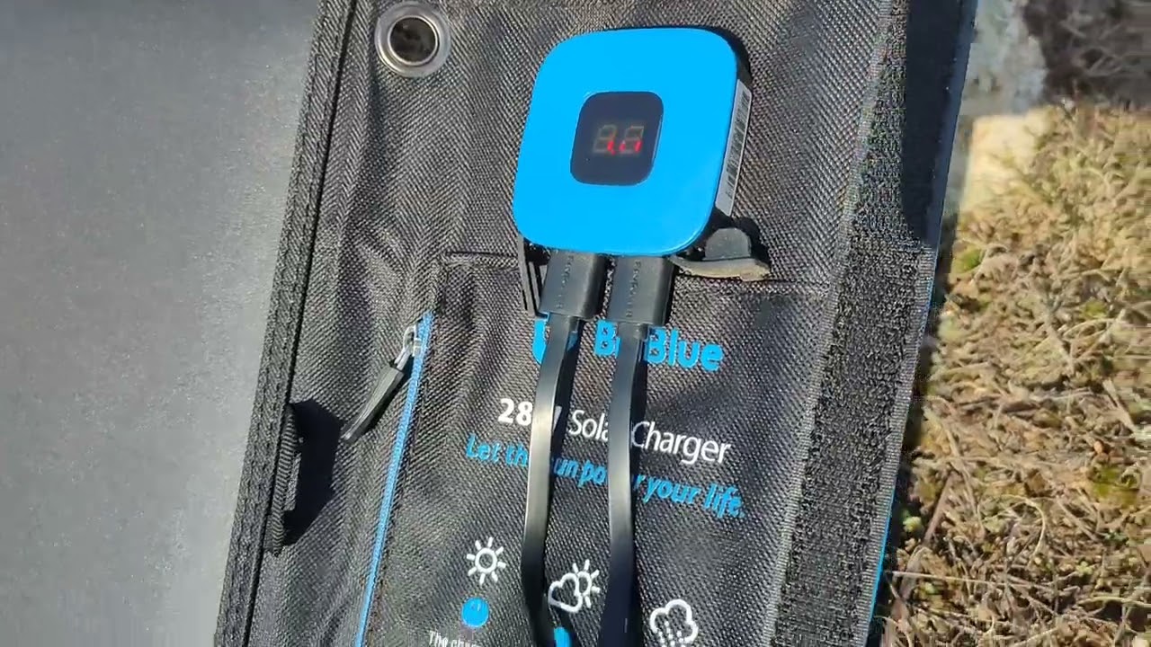 BigBlue 28W Solar Charger - Winter Performance