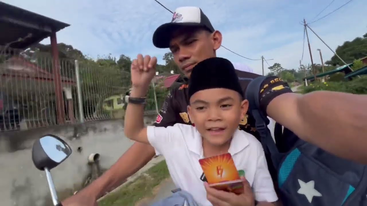 Semalam punya cerita , Cemboy dapat card Boboiboy