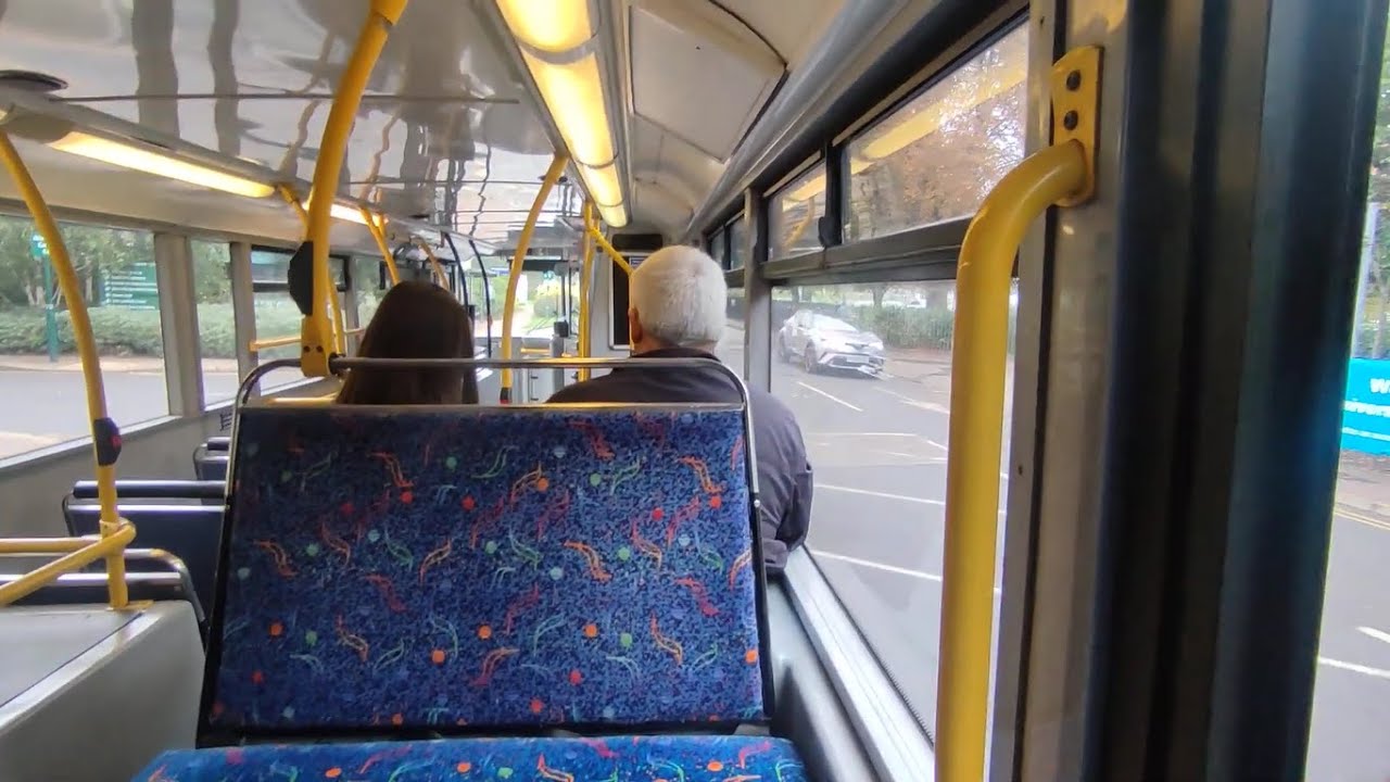 Sharpes ex Dublin Bus Volvo B7TL (ZF): AV130 / MIB6571