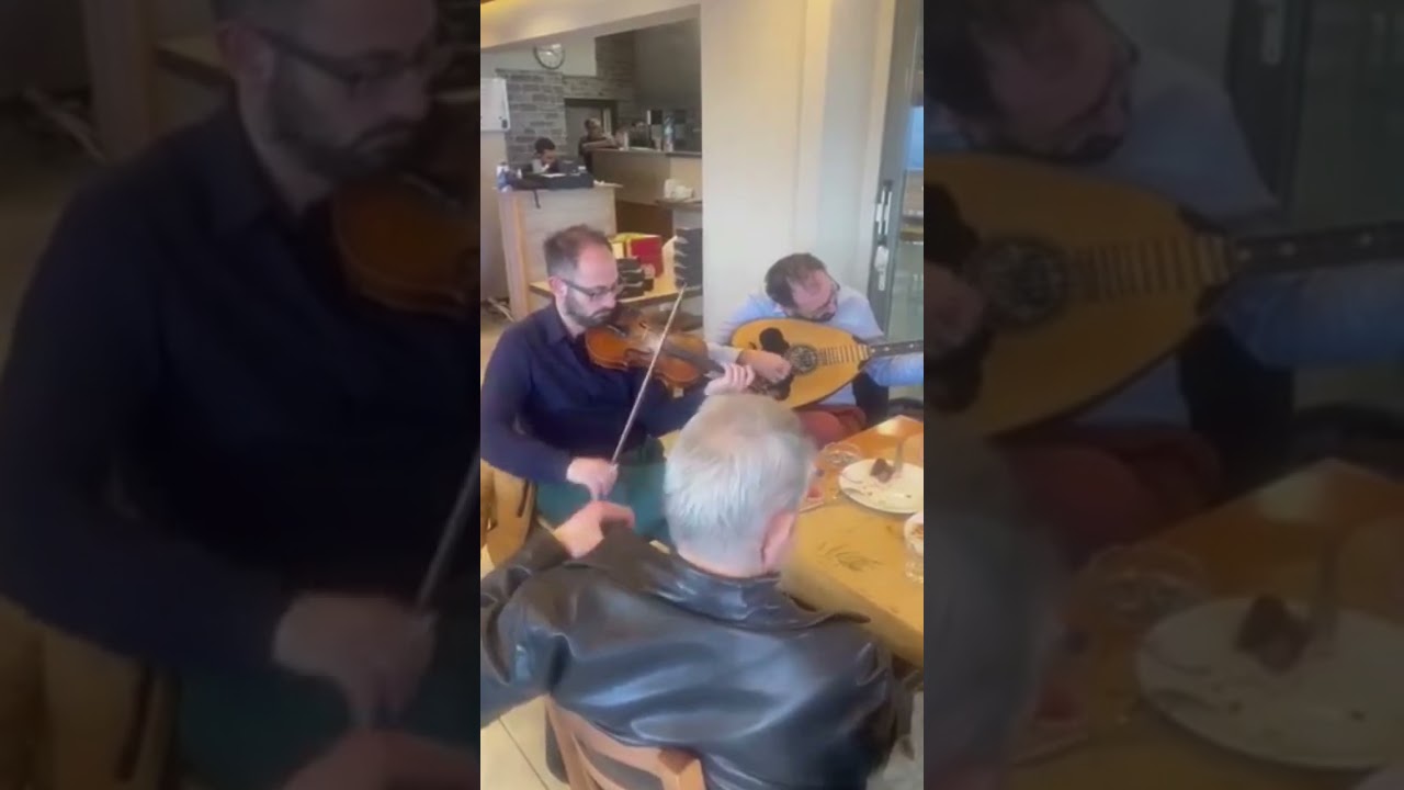ΣΙΦΝΕΙΚΟ ΓΛΕΝΤΙ ΣΤΟ ΜΑΡΟΥΣΙ ΓΙΑ ΤΟΝ ΑΓΙΟ ΣΥΜΕΩΝ