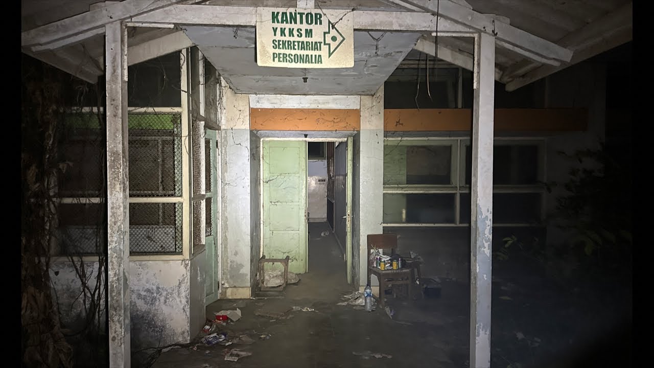 RUMAH SAKIT TERBENGKALAI  TAYU  NGERIIIII