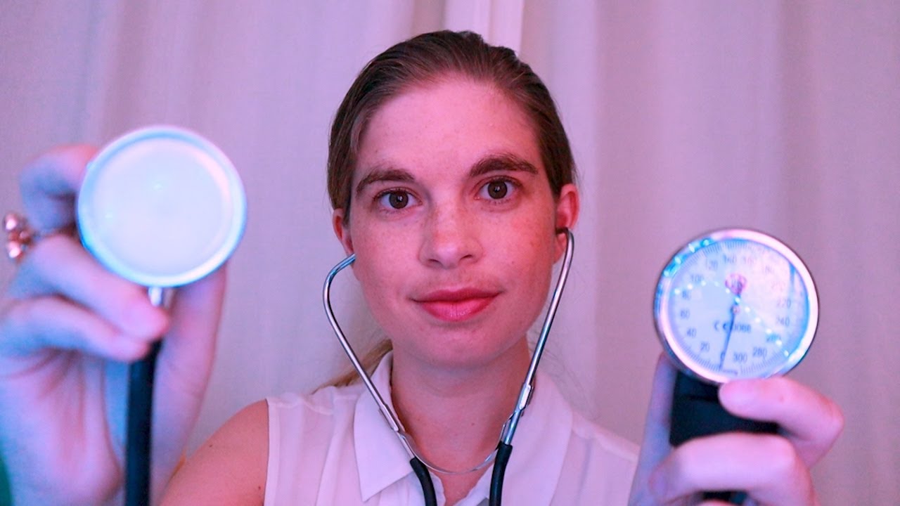 ROLEPLAY ASMR - Examen médical par ta médecin cardiologue - soft spoken